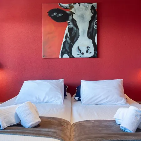 Aquarius By Interhome *