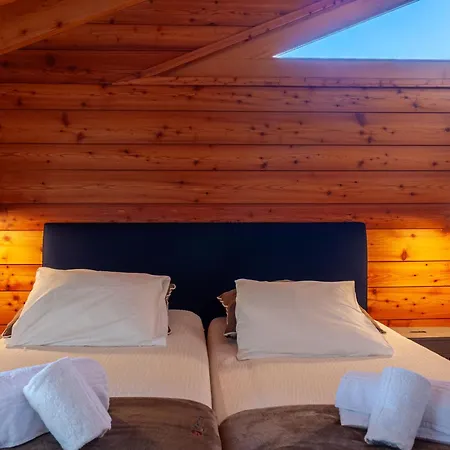 Aquarius By Interhome