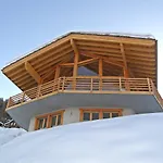 Aquarius By Interhome